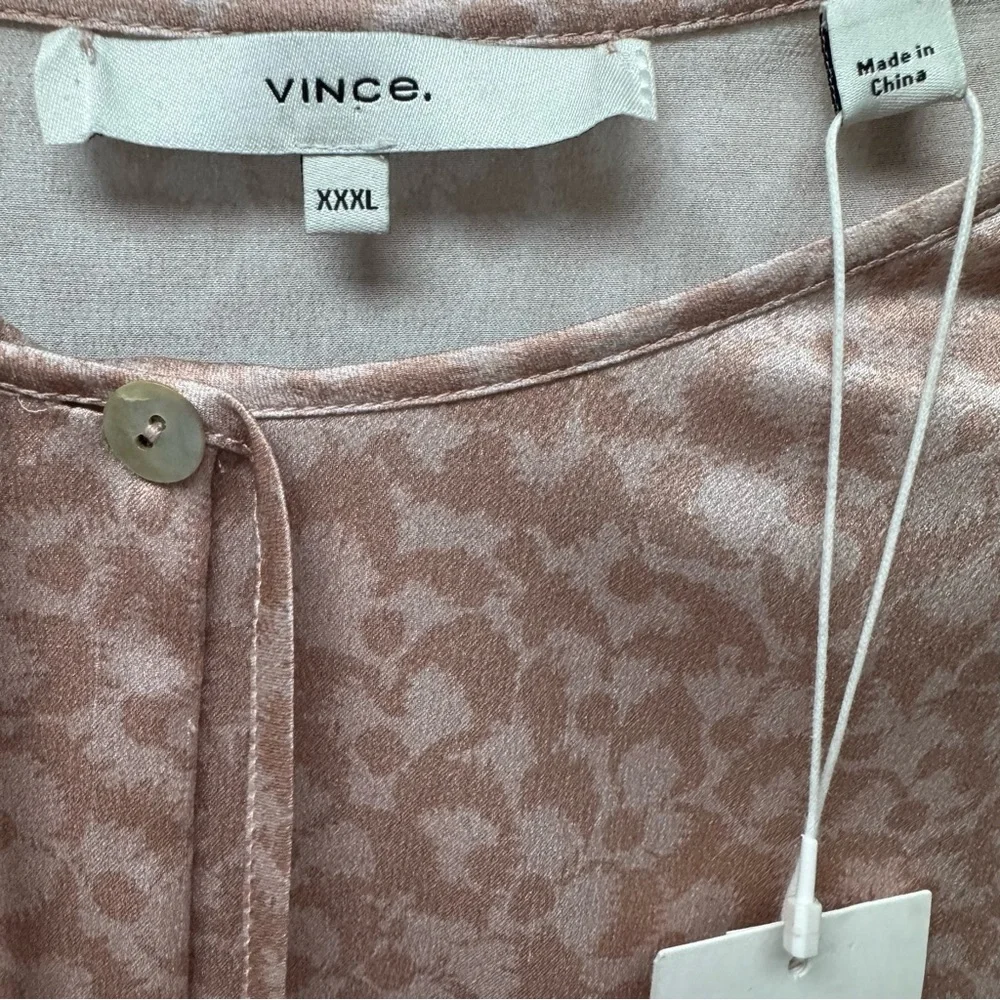 New Vince Feathered Petal Tie Neck Silk Blouse In Yarrow Floral - Picture 4 of 7